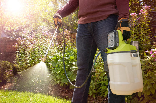 18V ONE+ 2 Gal. Chemical Sprayer and Holster Kit